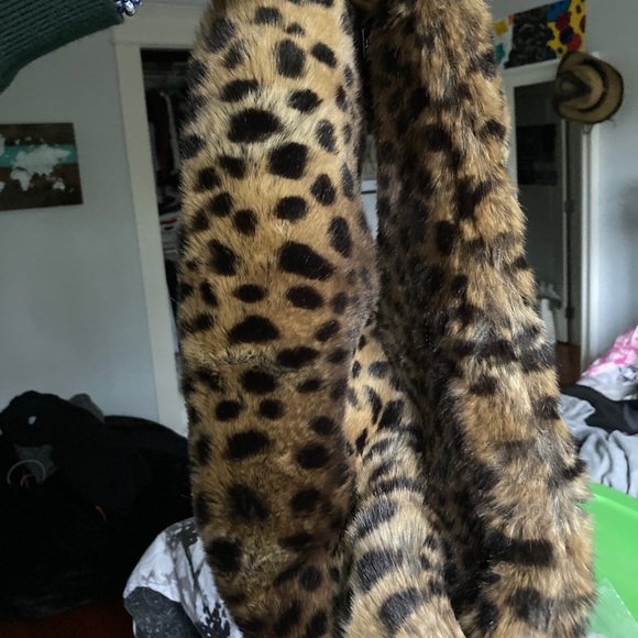 Scarf - Picture 3 of 3